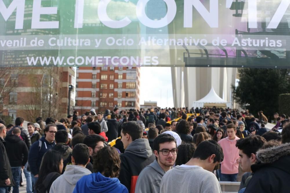 Comienza la CometCon en Oviedo