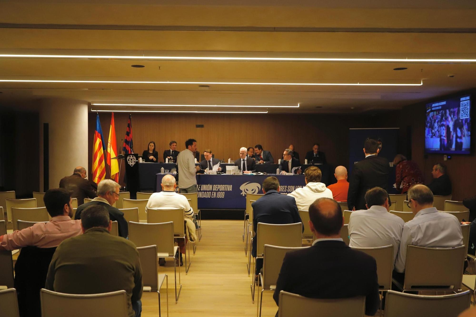 El Levante UD celebra su junta de accionistas