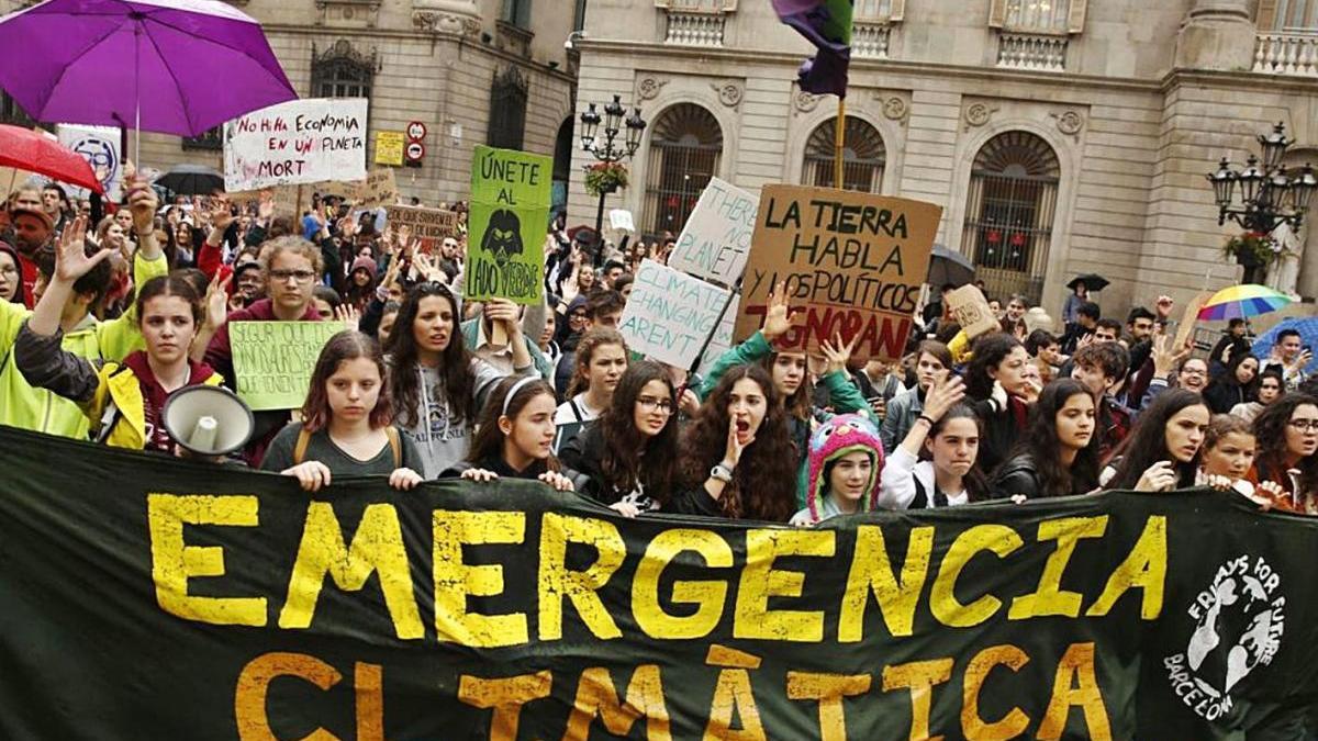 Manifestació contra el canvi climàtic als Jardinets de Gràcia de Barcelona, el 2019.