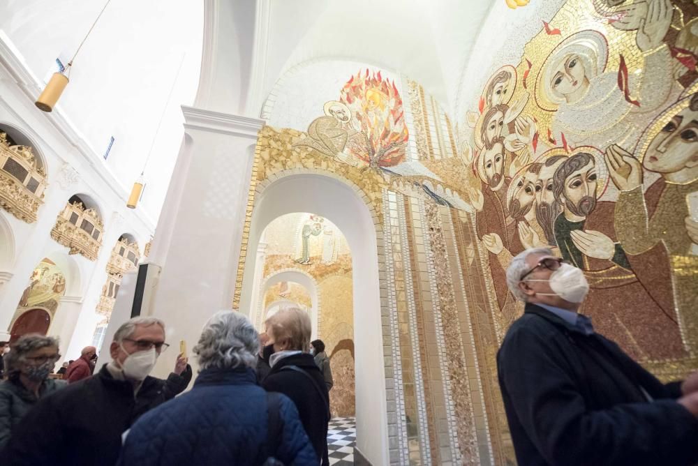 Presentació dels mosaics de La Cova