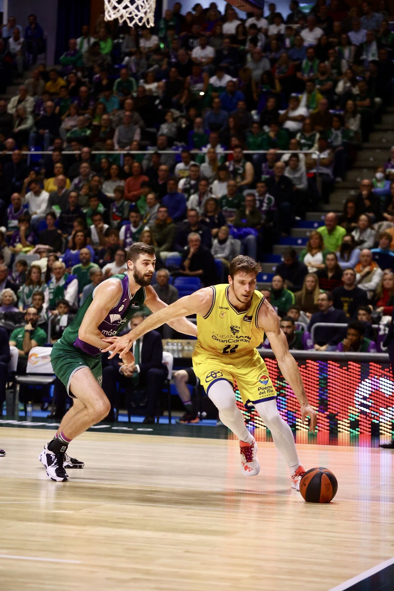 El partido Unicaja-Dreamland Gran Canaria, en imágenes