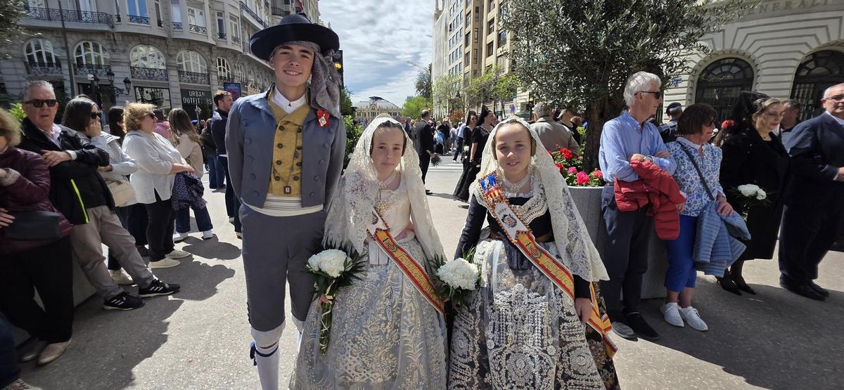Las comisiones de falla en la Ofrenda a San Vicente Ferrer (3/6)