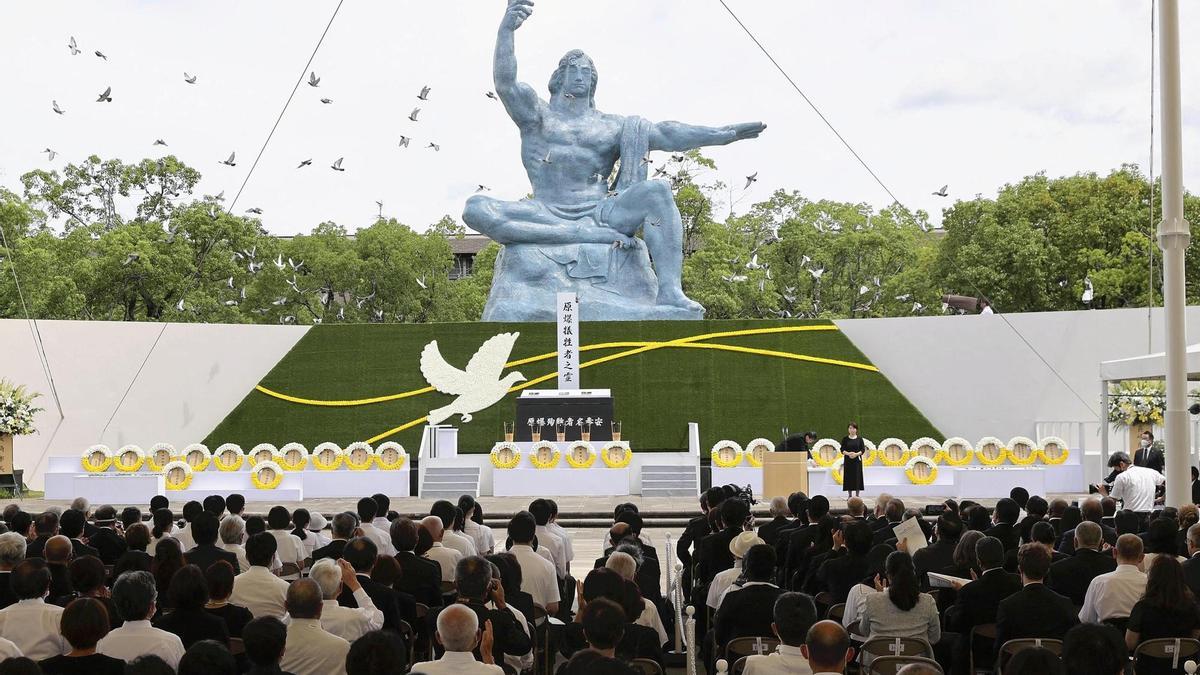 Ceremonia de recuerdo a las víctimas del ataque nuclear en Nagasaki.