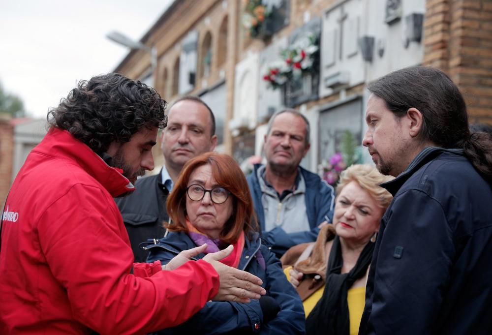 Visita de Pablo Iglesias al paredón de España de Paterna