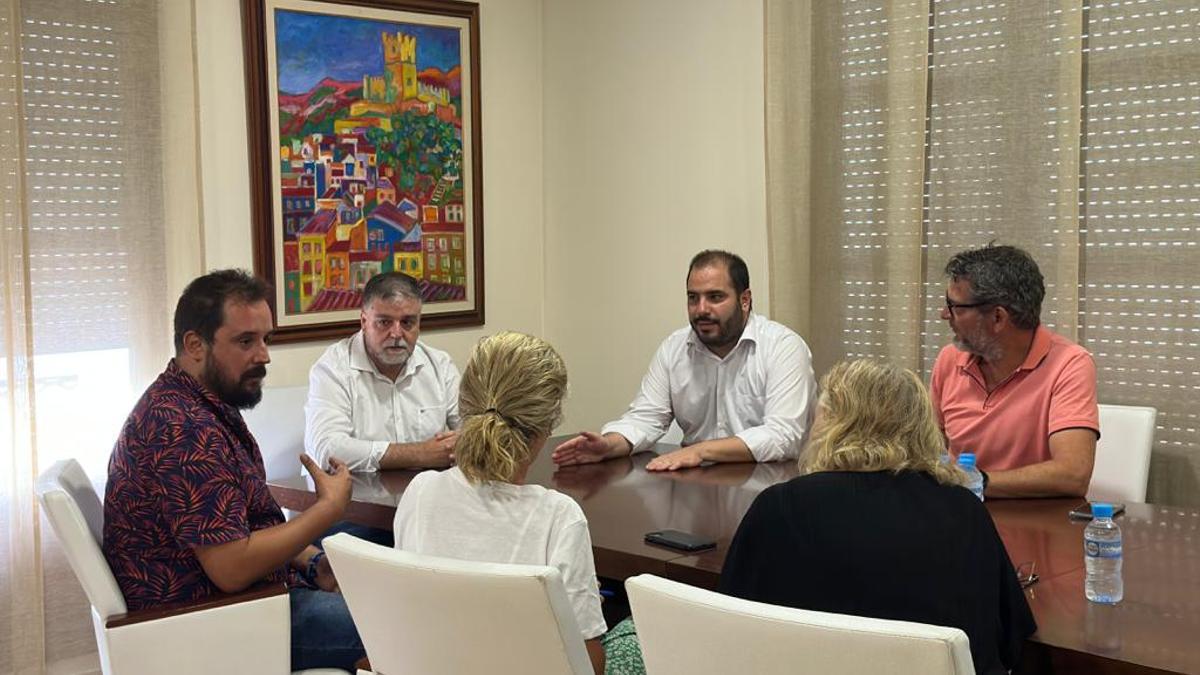 Reunión de trabajo celebrada en Villena este miércoles.
