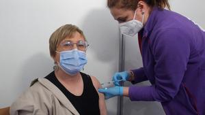 Les comunitats autònomes volen vacunar turistes