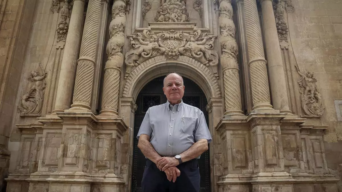 Joan Castaño: “Monumentos como una catedral no se nos ocurre tocarlos y con el Misteri d'Elx debe ocurrir lo mismo”