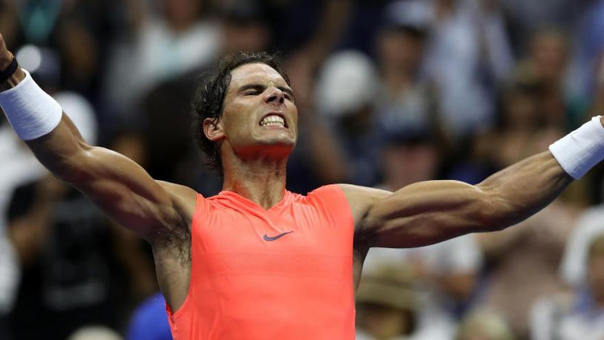 Rafa Nadal celebra su victoria sobre Khachanov.