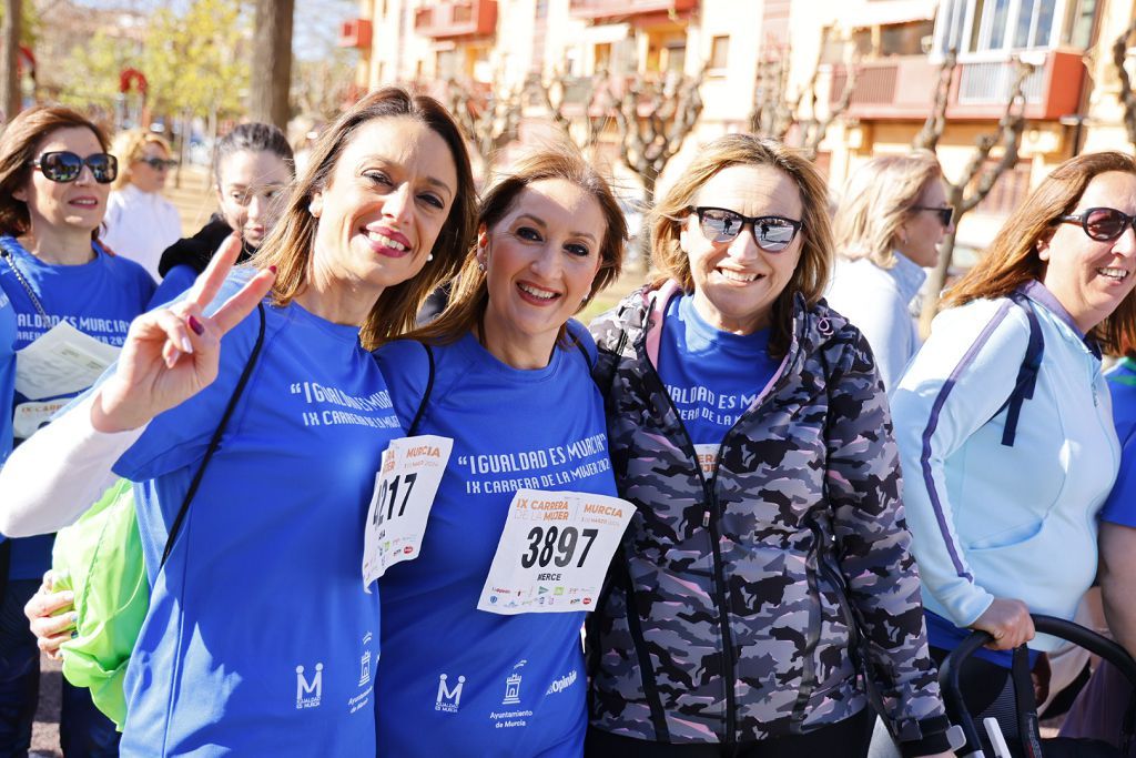 Imágenes del recorrido de la Carrera de la Mujer: avenida Pío Baroja y puente del Reina Sofía (II)