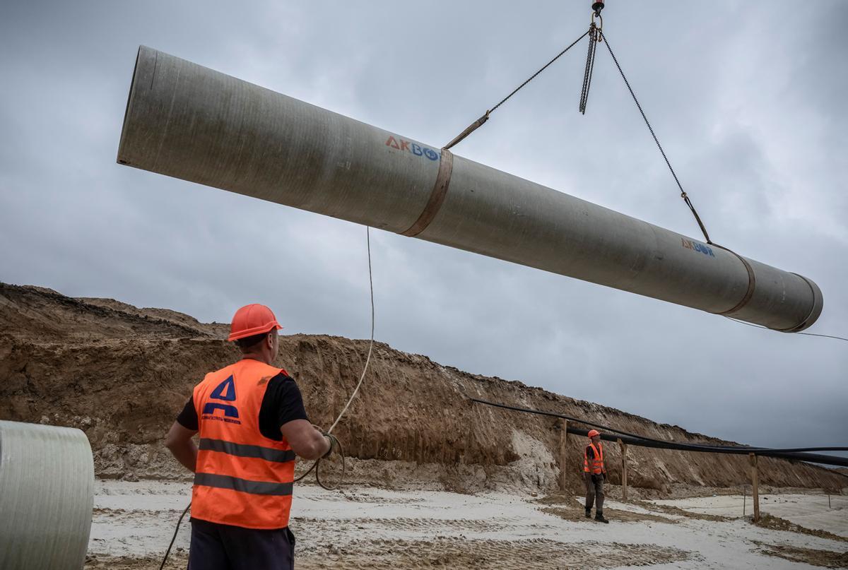 Trabajos para devolver el agua potable a Nikopol (Ucrania)