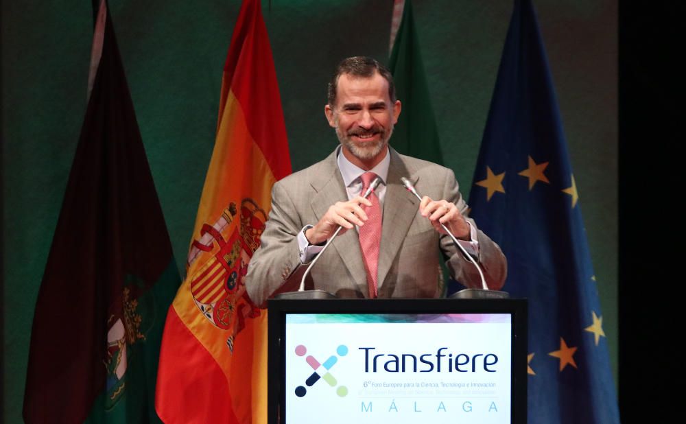 El rey Felipe VI inaugura la sexta edición del Foro Transfiere en el Palacio de Ferias y Congresos de Málaga.