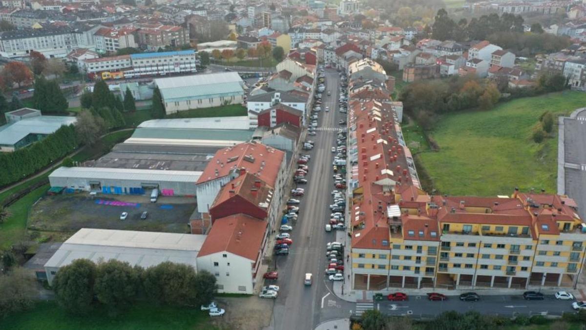 Imágen aérea de la calle Areal, en el municipio lalinense.