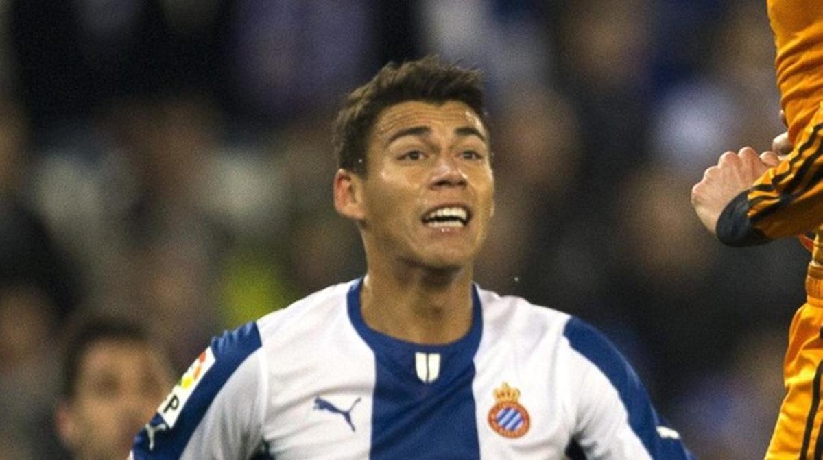 Héctor Moreno, en un partit de Copa contra el Reial Madrid. Héctor Moreno, en un partit de Copa contra el Reial Madrid.