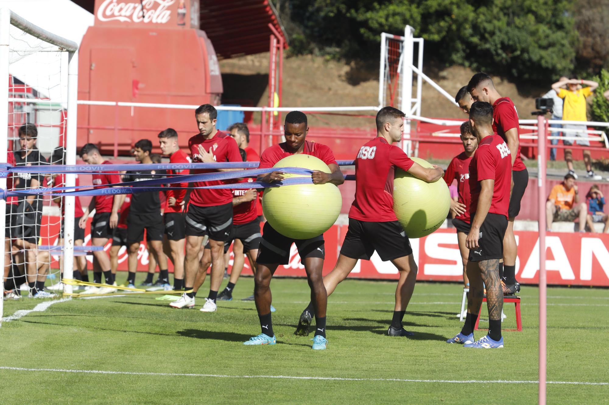 Entrenamiento del Sporting en Mareo