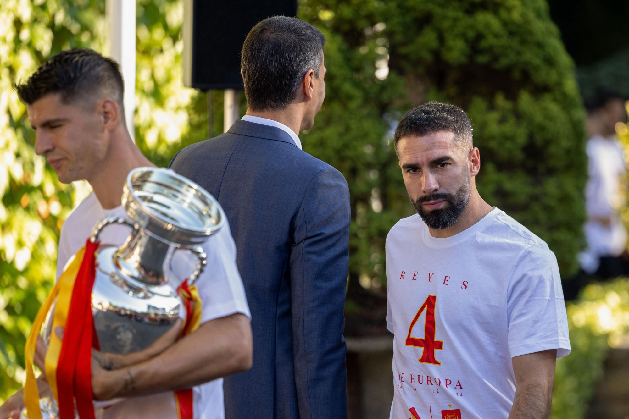 Imatges de la celebració a Cibeles i de les recepcions a la Moncloa i la Zarzuela