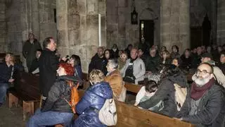 Cambre repetirá la visita nocturna a la iglesia románica