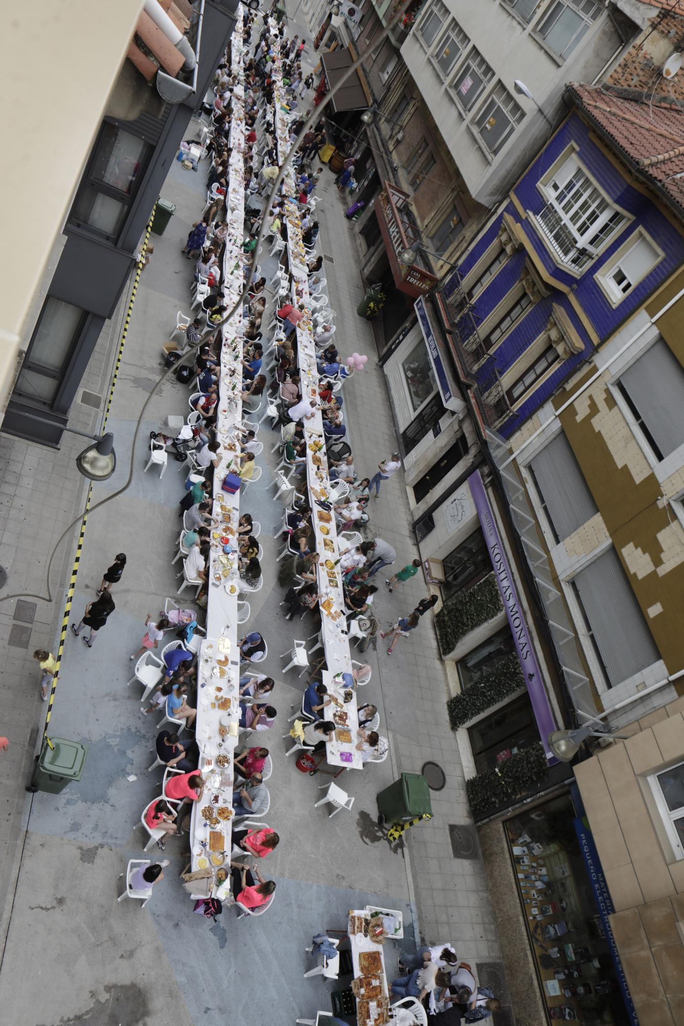 Comida en la calle de Laviana