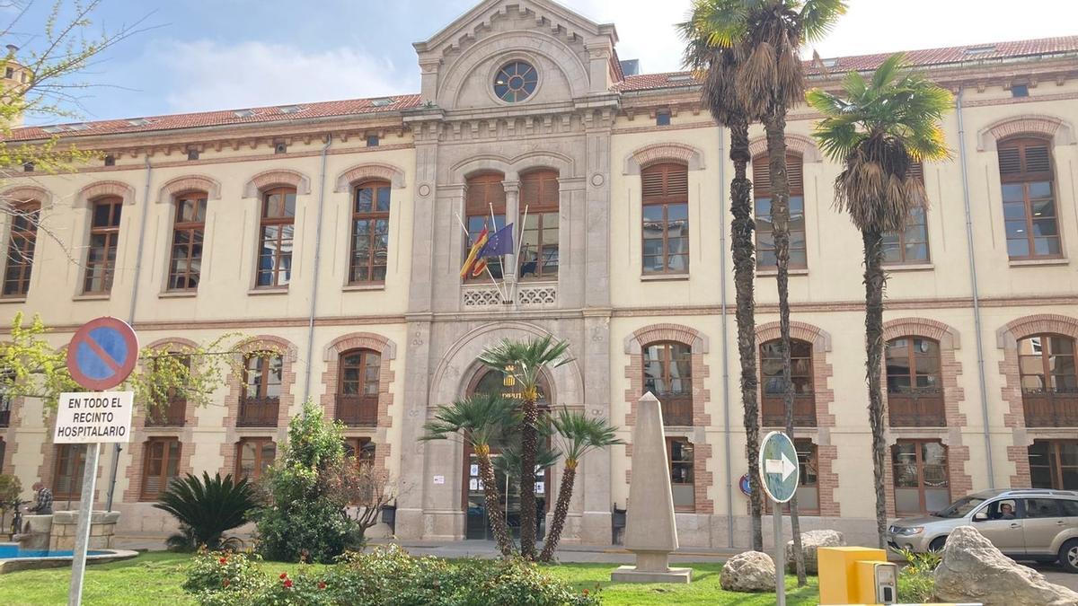 Fachada del Hospital Provincial de Castellón