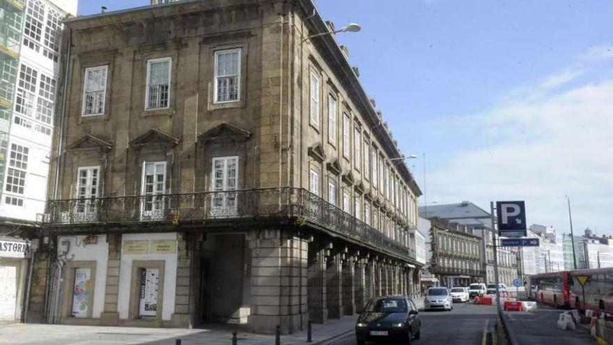 Exterior de la sede de la Concejalía de Cultura del Ayuntamiento de A Coruña. // Víctor Echave