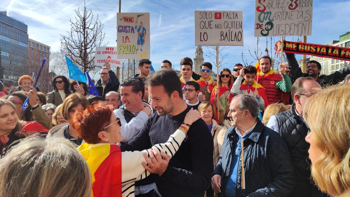 Queipo (PP) pide a los diputados del PSOE asturiano que frenen la ...