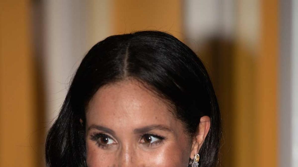 Meghan Markle, de azul en Fiji