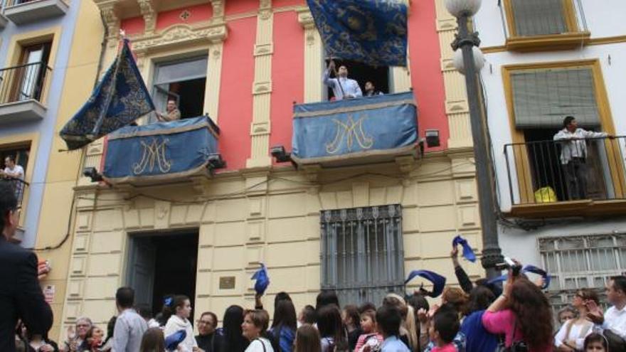 Los ´azules´ tomaron las calles del centro de Lorca por la mañana.