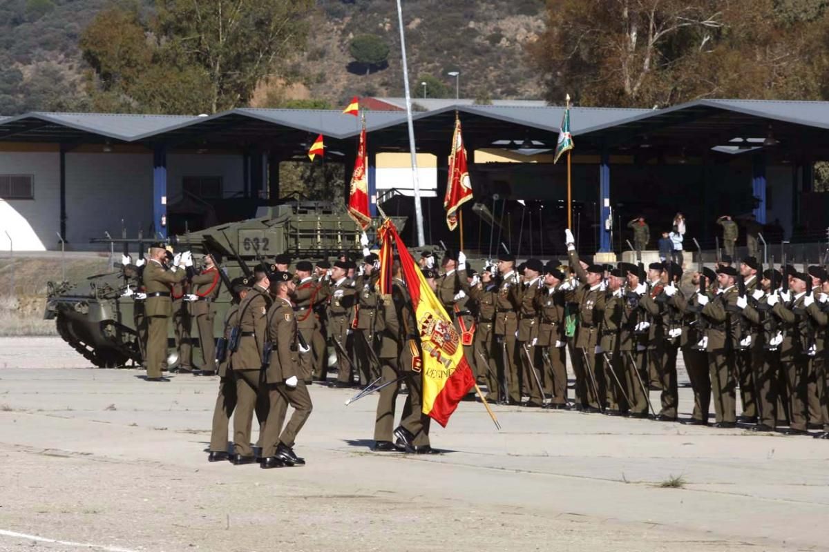 Parada militar en Cerro Muriano con motivo de la Inmaculada, patrona de la Infantería