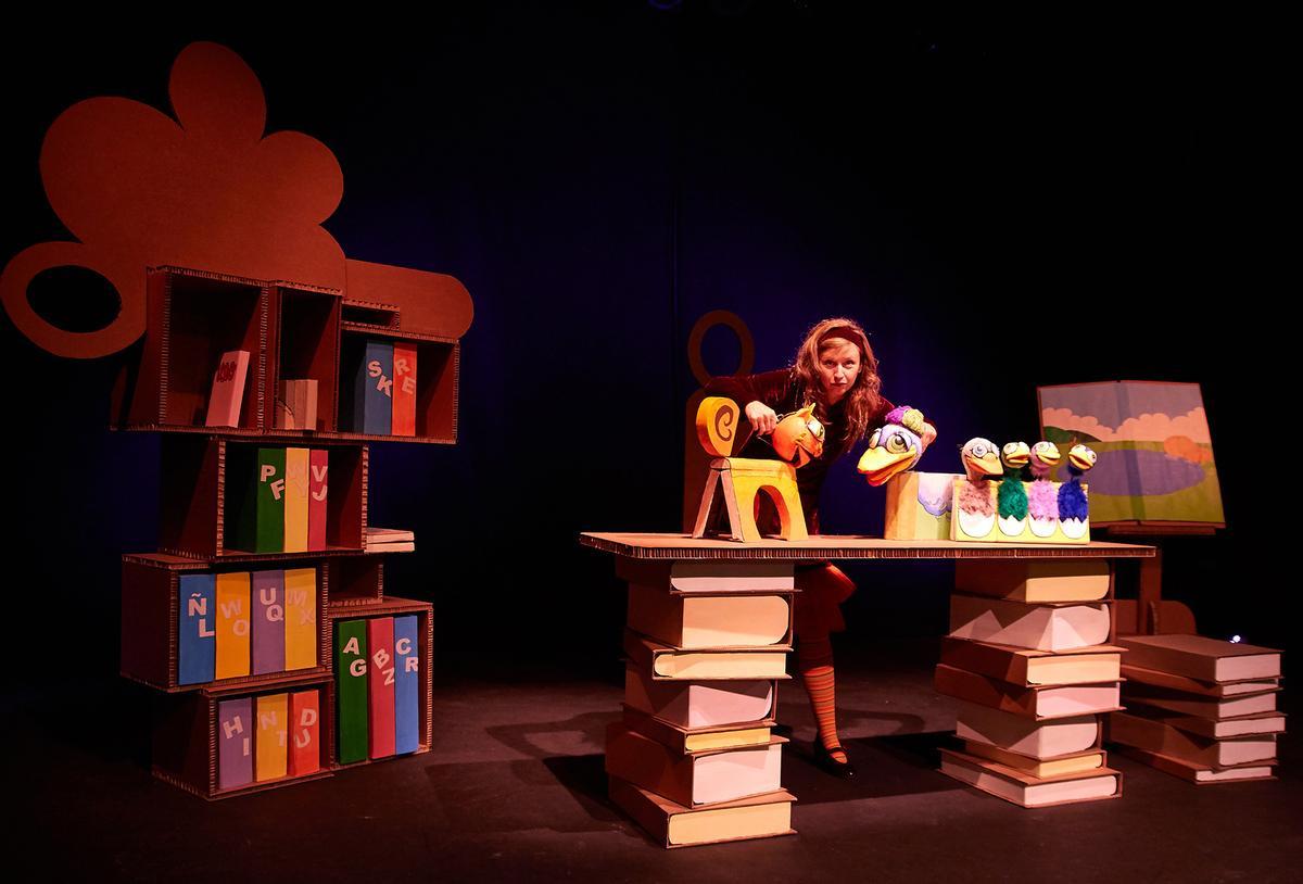 La obra 'VeoLeo' cerrará el Festival Una Navidad de Cuento en el Teatro Arbolé