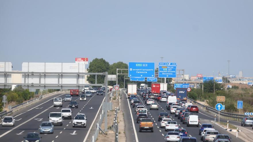 Operación salida de récord con un millón de desplazamientos por las carreteras valencianas