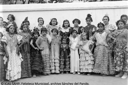 Aspirantes a la elección de "Miss Triana 1935"