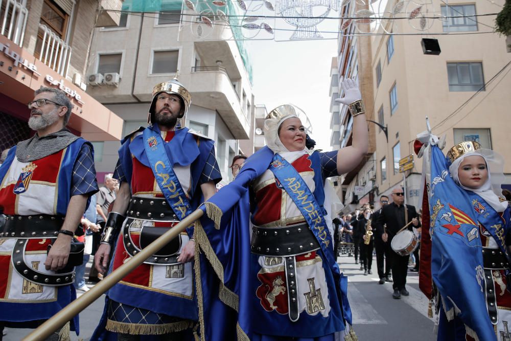 Desfile honorífico 75 aniversario de la Comparsa de Cristianos de Elda