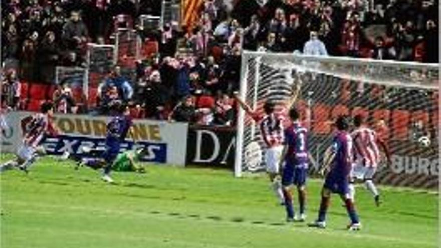 Jandro va marcar el gol de l&#039;últim triomf a l&#039;Alcoraz.