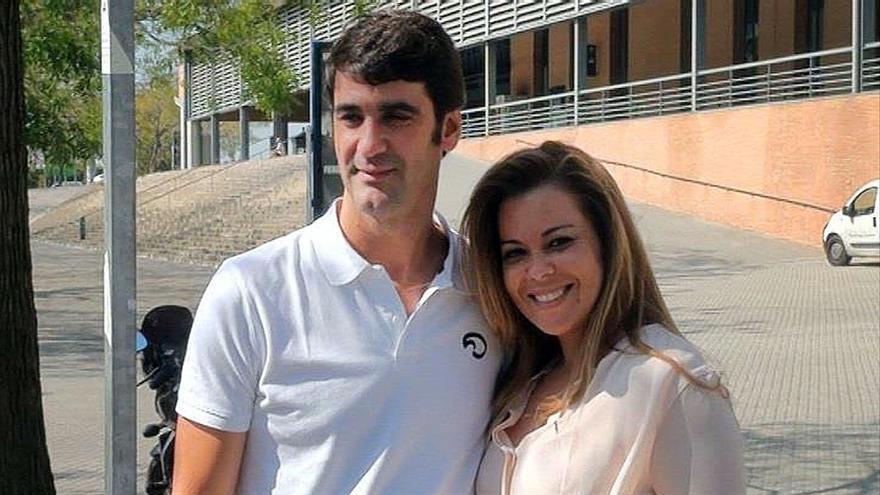 María José Campanario da a luz a su tercer hijo junto a Jesulín