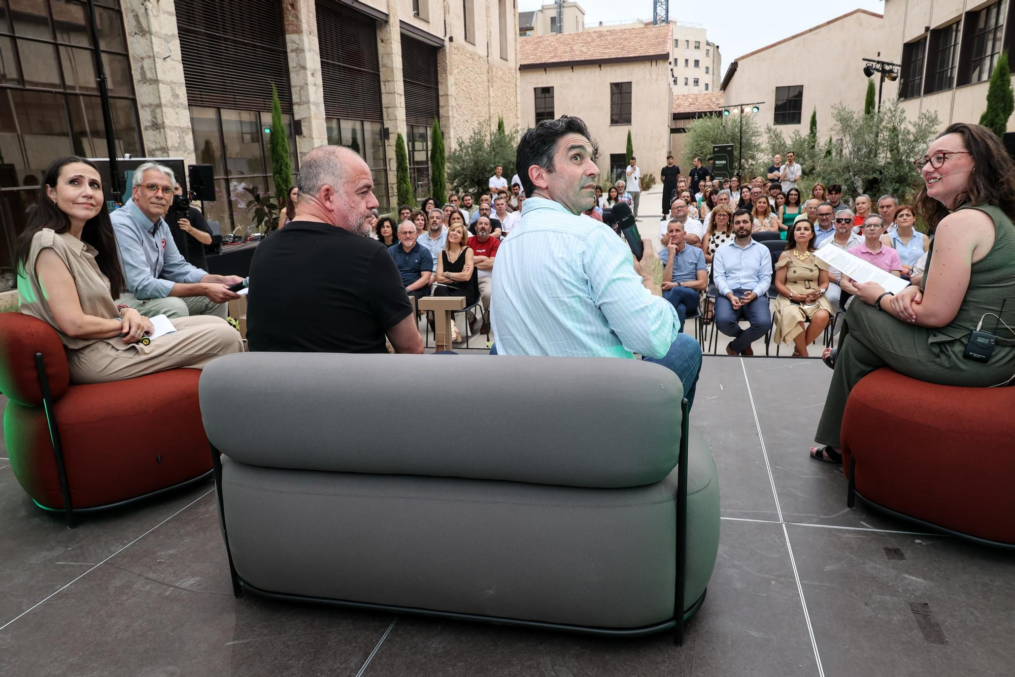 Techviu se pone en marcha en Alcoy: el Ayuntamiento presenta el hub audiovisual de animación