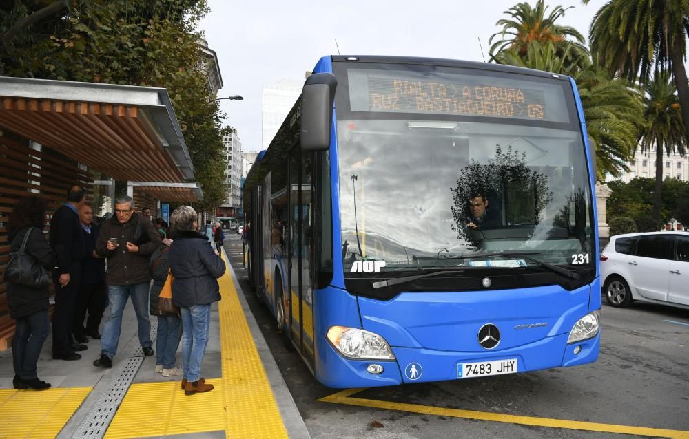 Llegada de los buses interurbanos al centro de A C