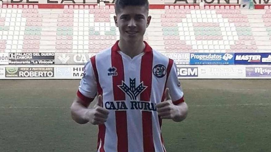 Álvaro Vacas se incorpora al Regional Juvenil rojiblanco