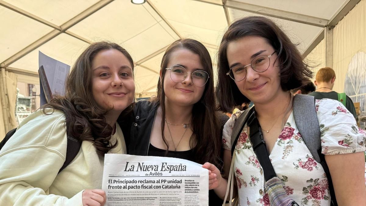EN IMÁGENES: Brandon Sanderson desata la locura en su segundo día en Avilés