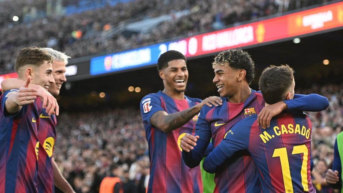 Rashford y Lamine Yamal, tras el gol del extremo