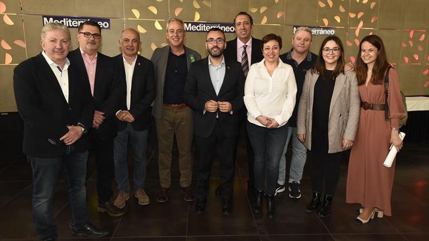 Visita del alcalde de Vila-real y sus concejales a este enclave festivo