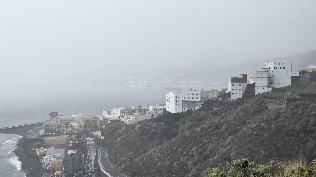 Todas las fotos del paso de la borrasca 'Nuria' en Canarias