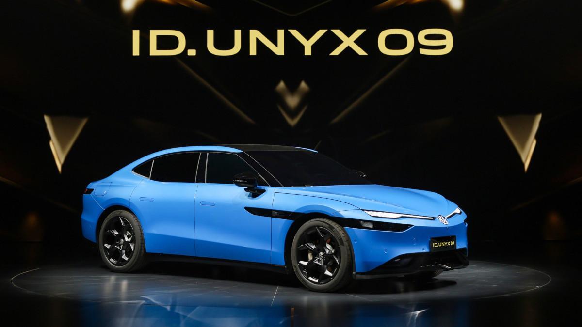 Volkswagen ID. Unyx 09