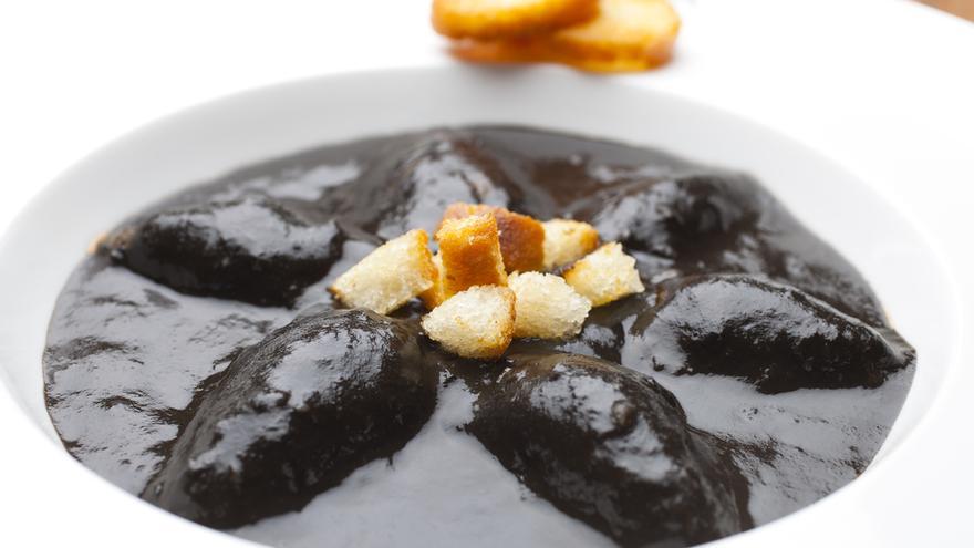 Receta de chipirones en su tinta a la vasca