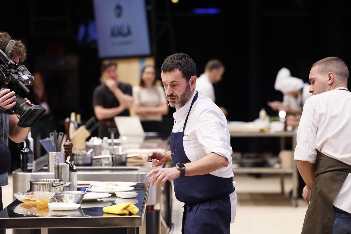 Ricard Camarena durante el reto en SS Gastronomika