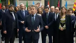 Feijóo deja en manos de Mazón su decisión de renunciar al acta de diputado