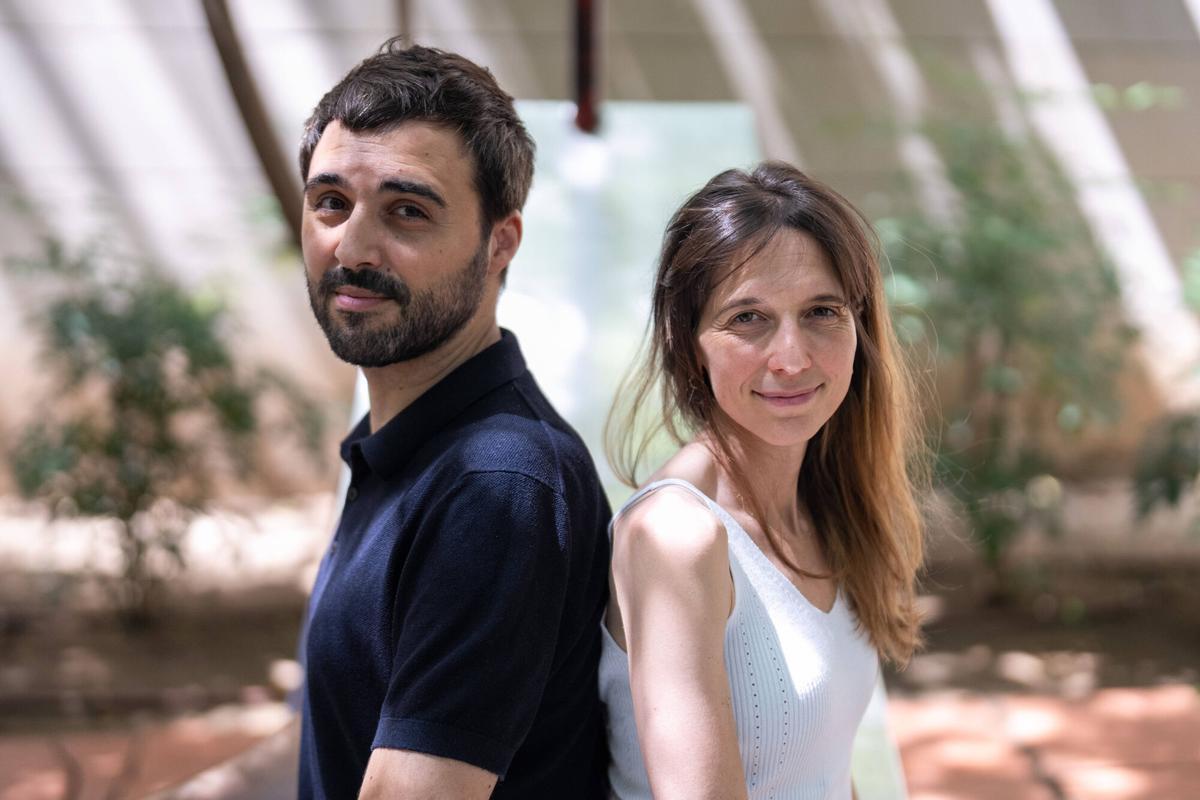 La escritora Laura Ferrero y el ilustrador Marc Pallarés han colaborado en 'El amor después del amor'.