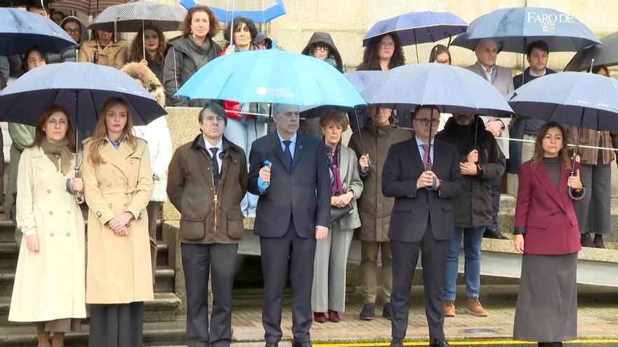 La Xunta guarda un minuto de silencio por el crimen machista cometido en Mos