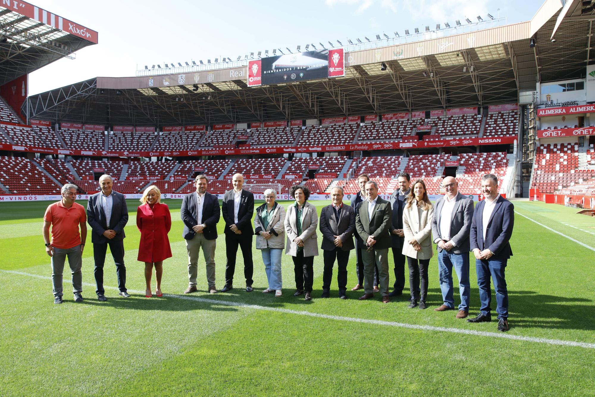 En imágenes: Así fue la visita de los técnicos de la Federación Española y portuguesa de Fútbol a El Molinón