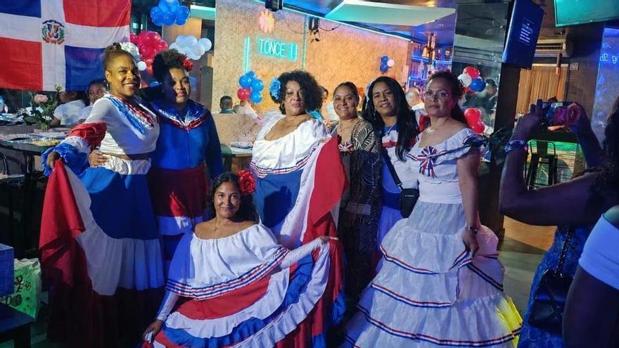 Los dominicanos de Ibiza se unen para preservar su cultura
