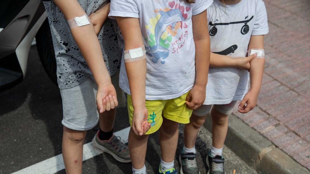 Vídeo | Un centenar d'infants de Bonmatí demanen fer-se les analítiques per comprovar el plom en sang