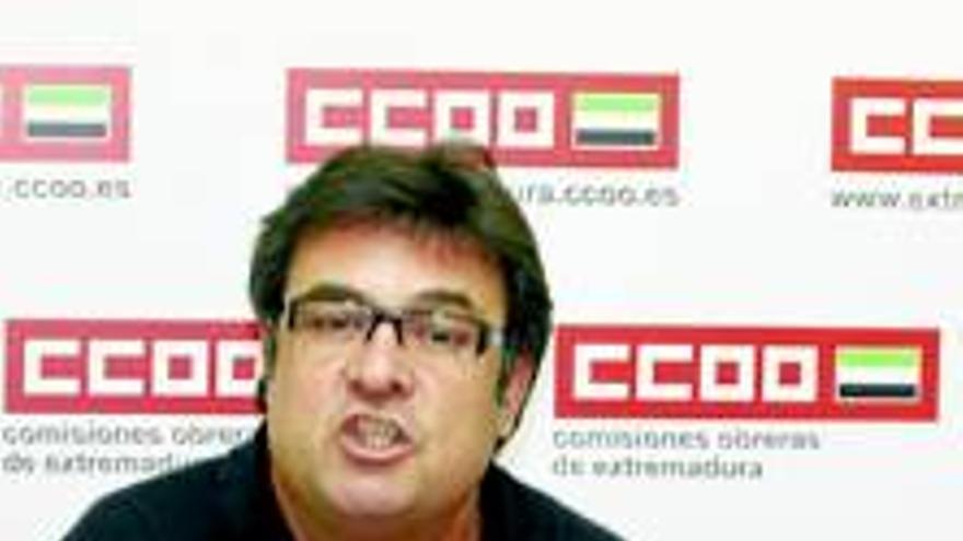 CCOO exige al Gobierno que dé luz verde &quot;ya&quot; a la refinería